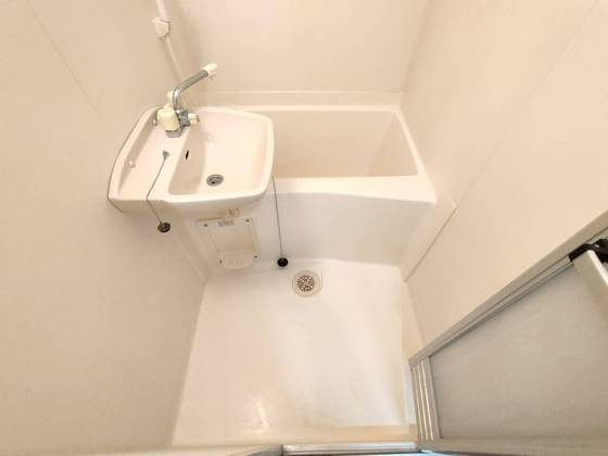 京橋森野ビルの浴室