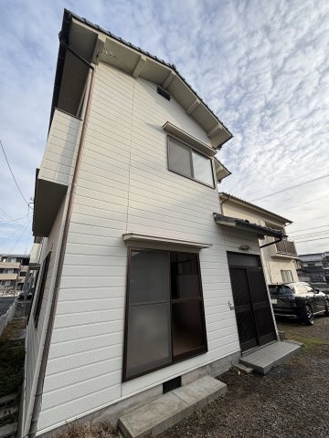 沖本貸家　Ａ棟の外観