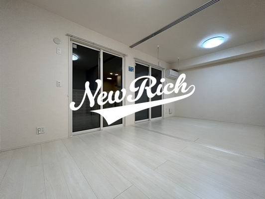 伊勢崎市宮子町のアパートのバルコニー