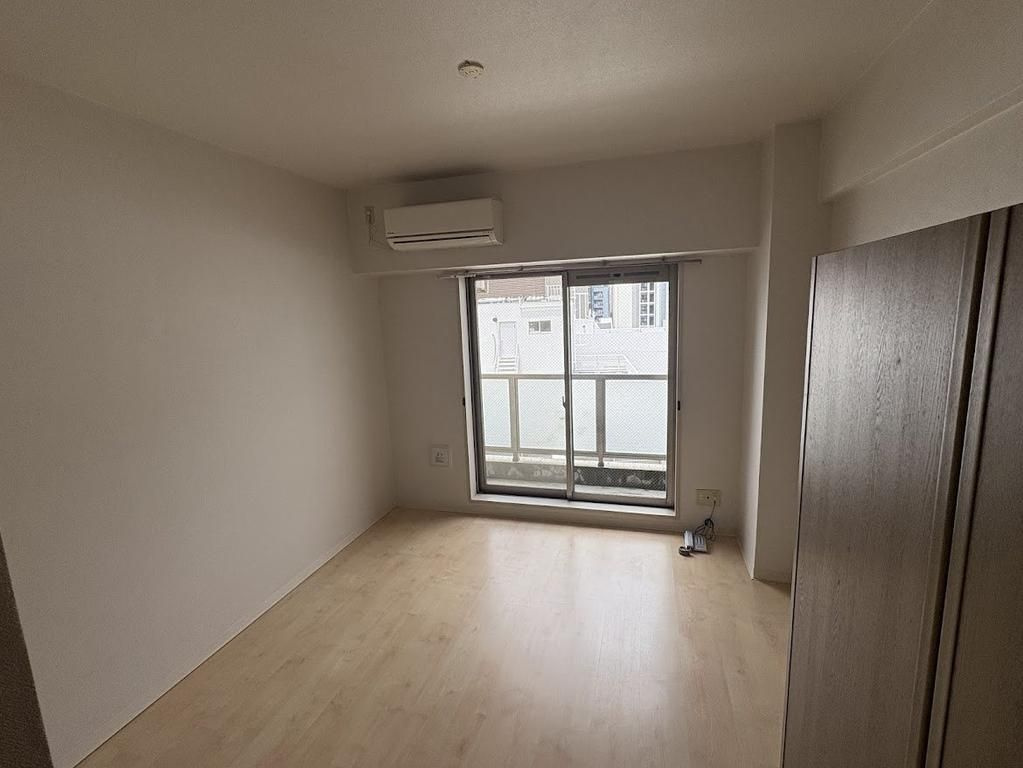 ドゥーエ浅草橋の居間・リビング