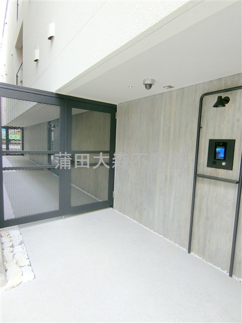 The Aigrette Minami-Kamataのエントランス|エントランス　オートロック