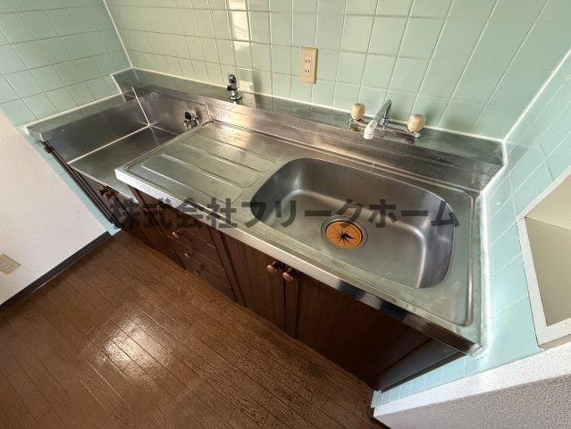 三鷹市大沢３丁目の賃貸マンションのキッチン