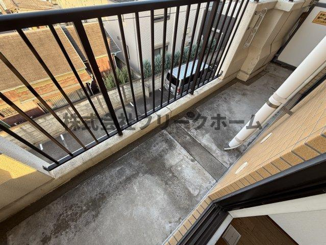 三鷹市大沢３丁目の賃貸マンションのバルコニー|※別号室参考写真になります。