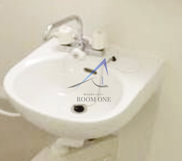 オーシャンハイツ浅草の洗面所|洗面台です。