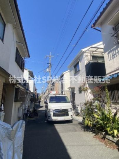 御幸町中古テラスハウスの前面道路含む現地写真|前面道路含む現地写真です