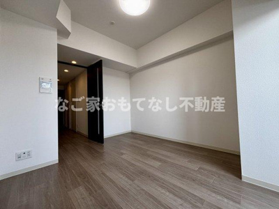 【寝室】 | ディアレイシャス浅間町III | ※写真は別号室