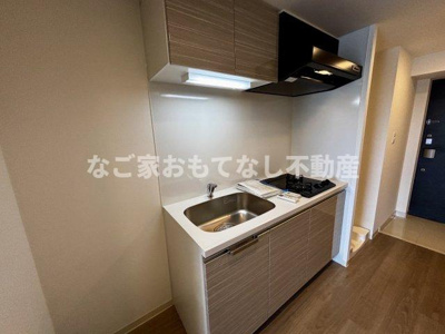 【キッチン】 | ディアレイシャス浅間町III | ※写真は別号室