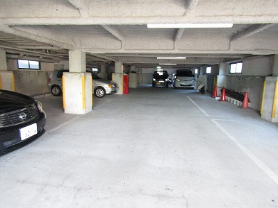 JEUNESSEmm(ジュネスツーエム)の駐車場