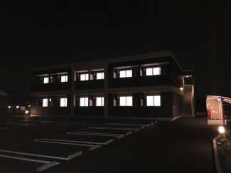 【外観】 | Ｒｕｃｏｔａ（ルコタ） | 外観写真（夜）