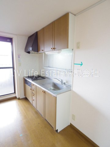 小平市小川町１丁目の賃貸マンションのキッチン