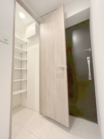 「防音マンション」クリオラモード新江古田サウンドテラスの収納