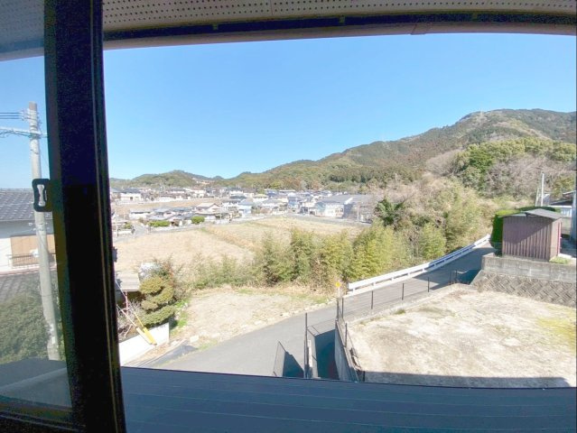 糟屋郡須恵町大字須恵 中古戸建の展望|高台立地で眺望良好ですね！