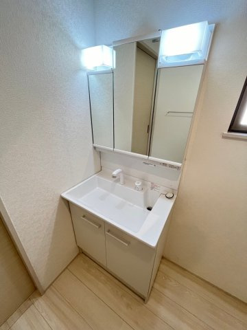 【独立洗面台】