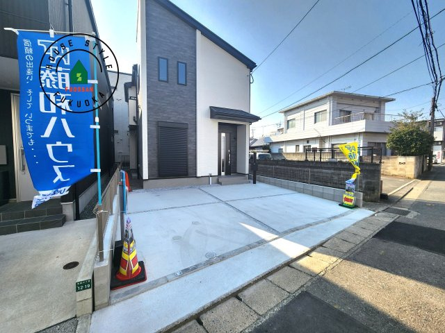 福岡市東区名島3丁目第1-1棟(1号棟)の前面道路含む現地写真|見学の時間などお気軽にお問い合わせ下さい。