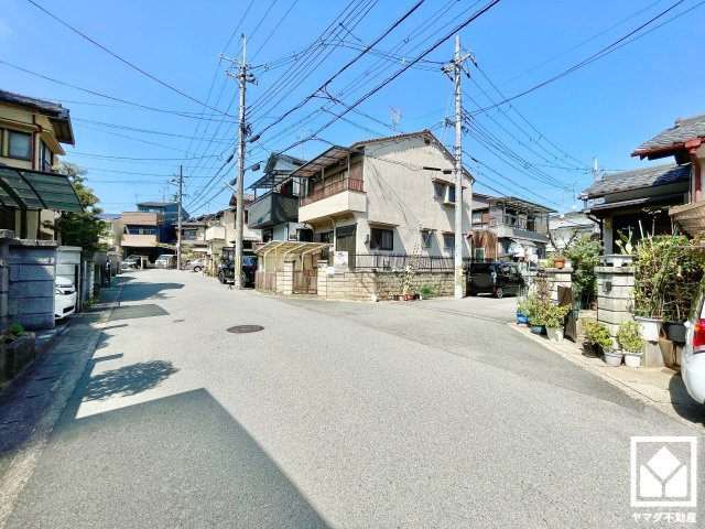 伏見区淀生津町の外観