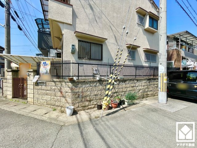 伏見区淀生津町の外観
