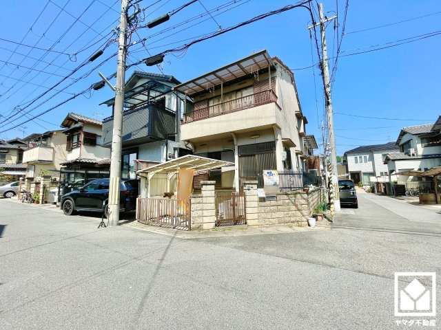 伏見区淀生津町の外観