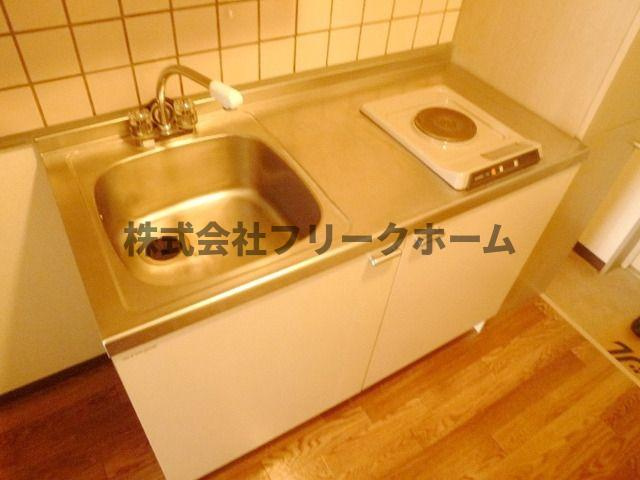 武蔵野市吉祥寺南町３丁目の賃貸マンションのキッチン