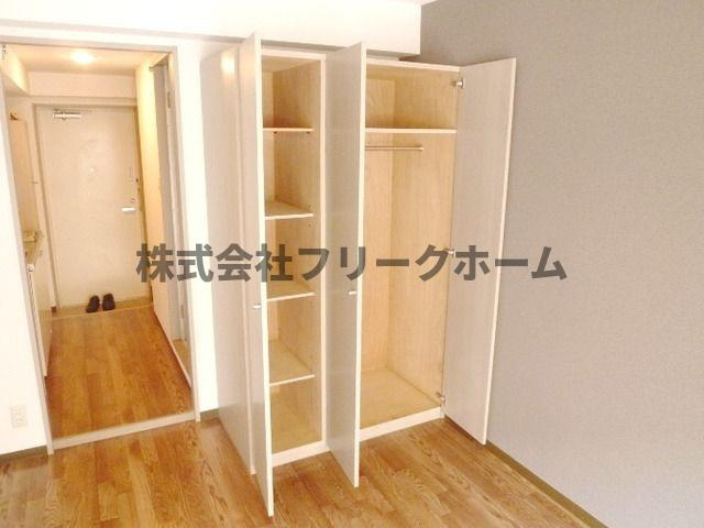 武蔵野市吉祥寺南町３丁目の賃貸マンションの収納