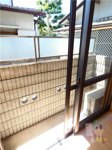 シャーメゾン学南町のバルコニー