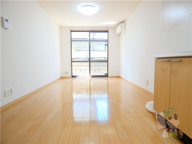 シャーメゾン学南町の居間・リビング