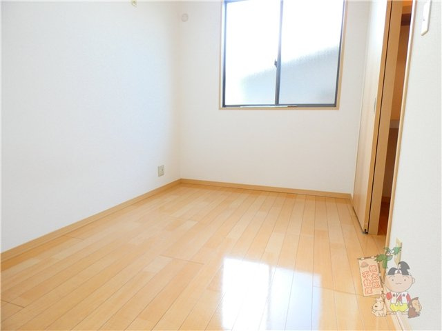 シャーメゾン学南町の洋室