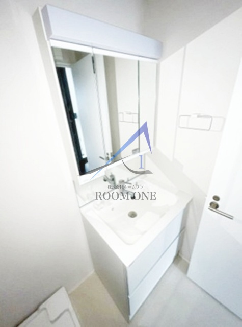 リベルテ横濱の洗面所|洗面台です。
