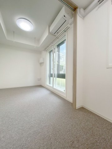 「防音マンション」クリオラモード新江古田サウンドテラスの洋室|こちらの居間で趣味の時間をお楽しみください