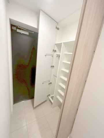「防音マンション」クリオラモード新江古田サウンドテラスの収納