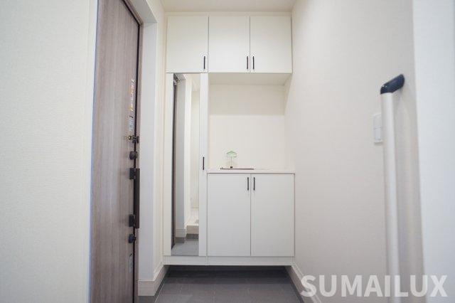 リナージュＬ　熊本中央区出水６丁目２４－２期の玄関