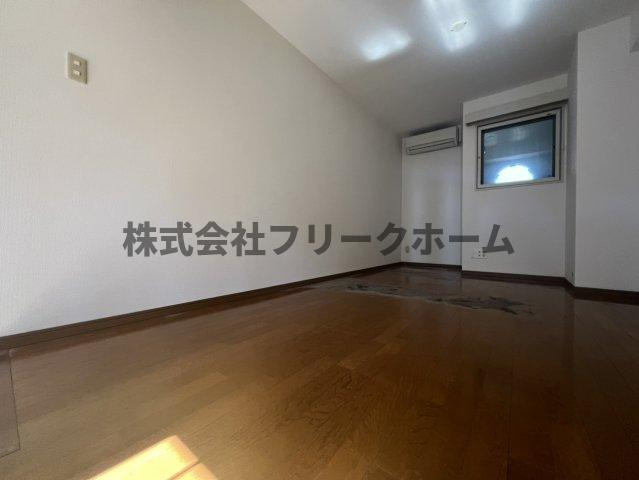 武蔵野市境２丁目の賃貸マンションの寝室