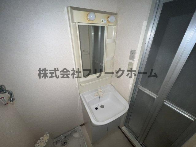 武蔵野市境２丁目の賃貸マンションの独立洗面台