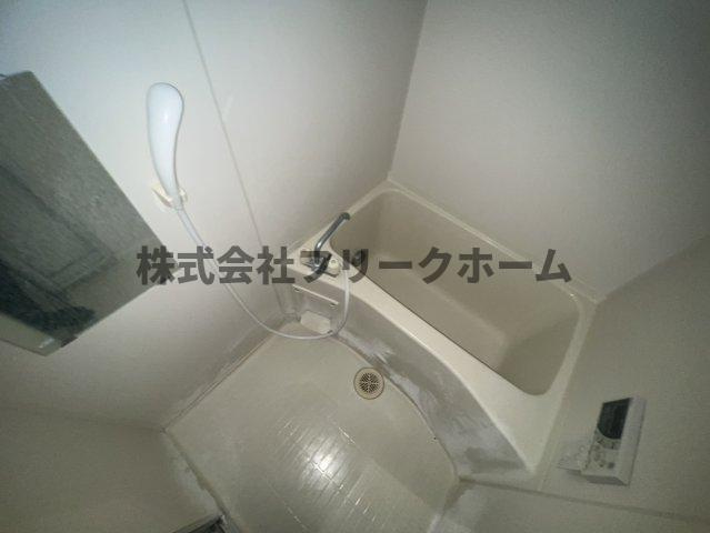 武蔵野市境２丁目の賃貸マンションの浴室