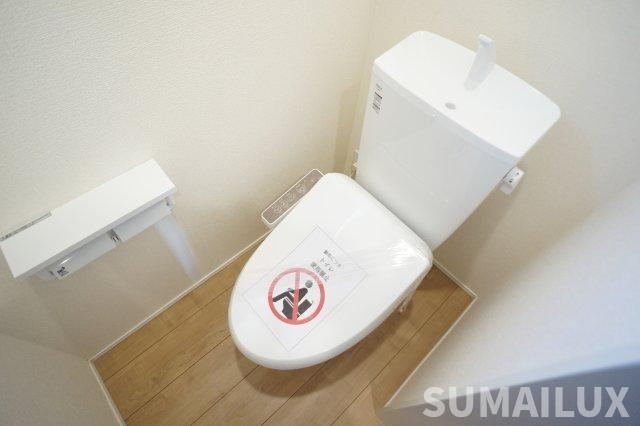 リナージュＬ　熊本中央区出水６丁目２４－２期のトイレ