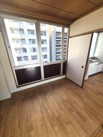 タカギビルの寝室