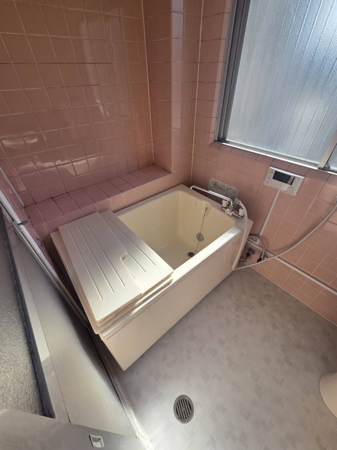 タカギビルの浴室