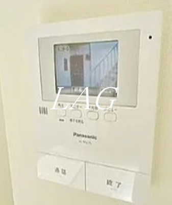 【セキュリティ】 | アザレアコーポA棟 | モニター付インターホンです。