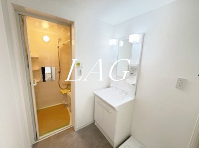 【独立洗面台】 | シャンボール新中野 | 独立洗面台です。