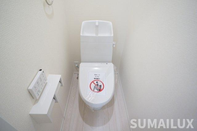 リナージュＬ　熊本中央区出水６丁目２４－1期のトイレ