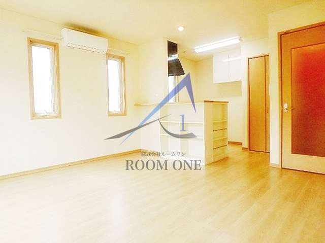 シーダーハウス三鷹の居間・リビング|洋室のお部屋です。