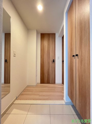 【玄関】 | ファーストフィオーレ谷町六丁目フェリシア