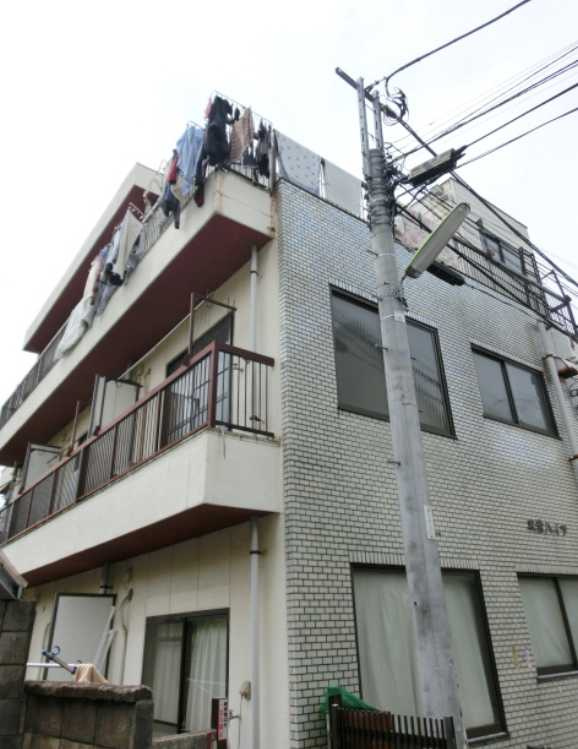 双葉ハイツ　内装リフォーム　角部屋　バストイレ別　駅近