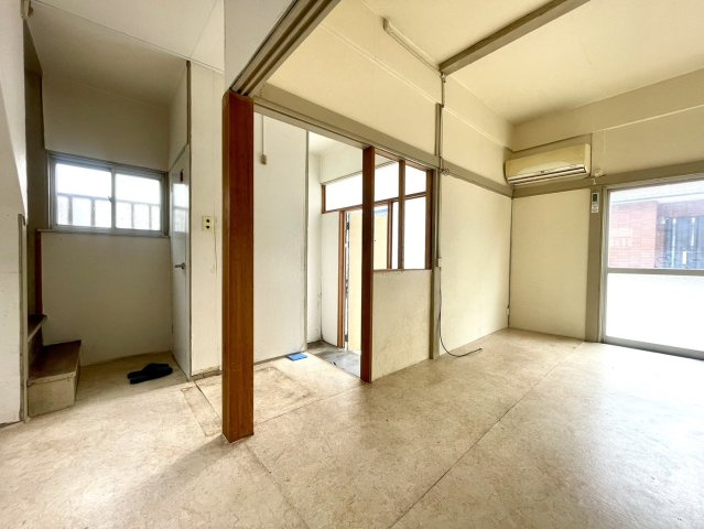 リノベ、残地撤去済×角地♪川越のコンパクト住宅のダイニング