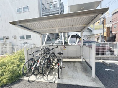 【その他共用部分】 | リーヴァ・ノイ | 駐輪場です。