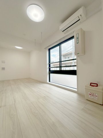 「防音マンション」クリオラモード新江古田サウンドテラスの洋室|こちらの居間で趣味の時間をお楽しみください
