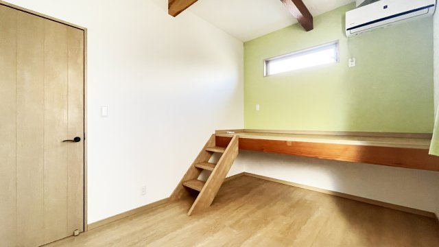 八万町川南149-5　一戸建の居間・リビング