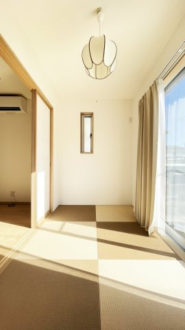八万町川南149-5　一戸建の内装