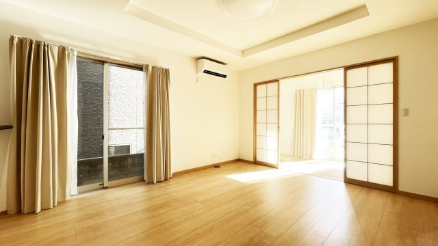 八万町川南149-5　一戸建の居間・リビング