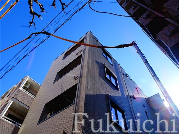 エクセルカーナ祐天寺の外観