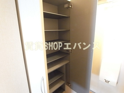  | コスモガーデン